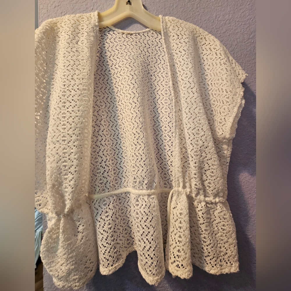 White Crochet Open-Front Cardigan - Picture 4 of 7